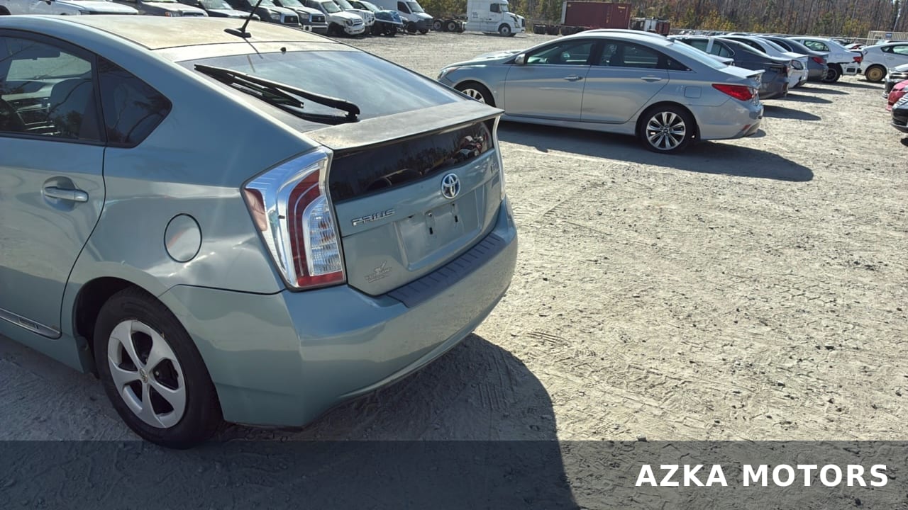 2012 TOYOTA Prius ZVW30L